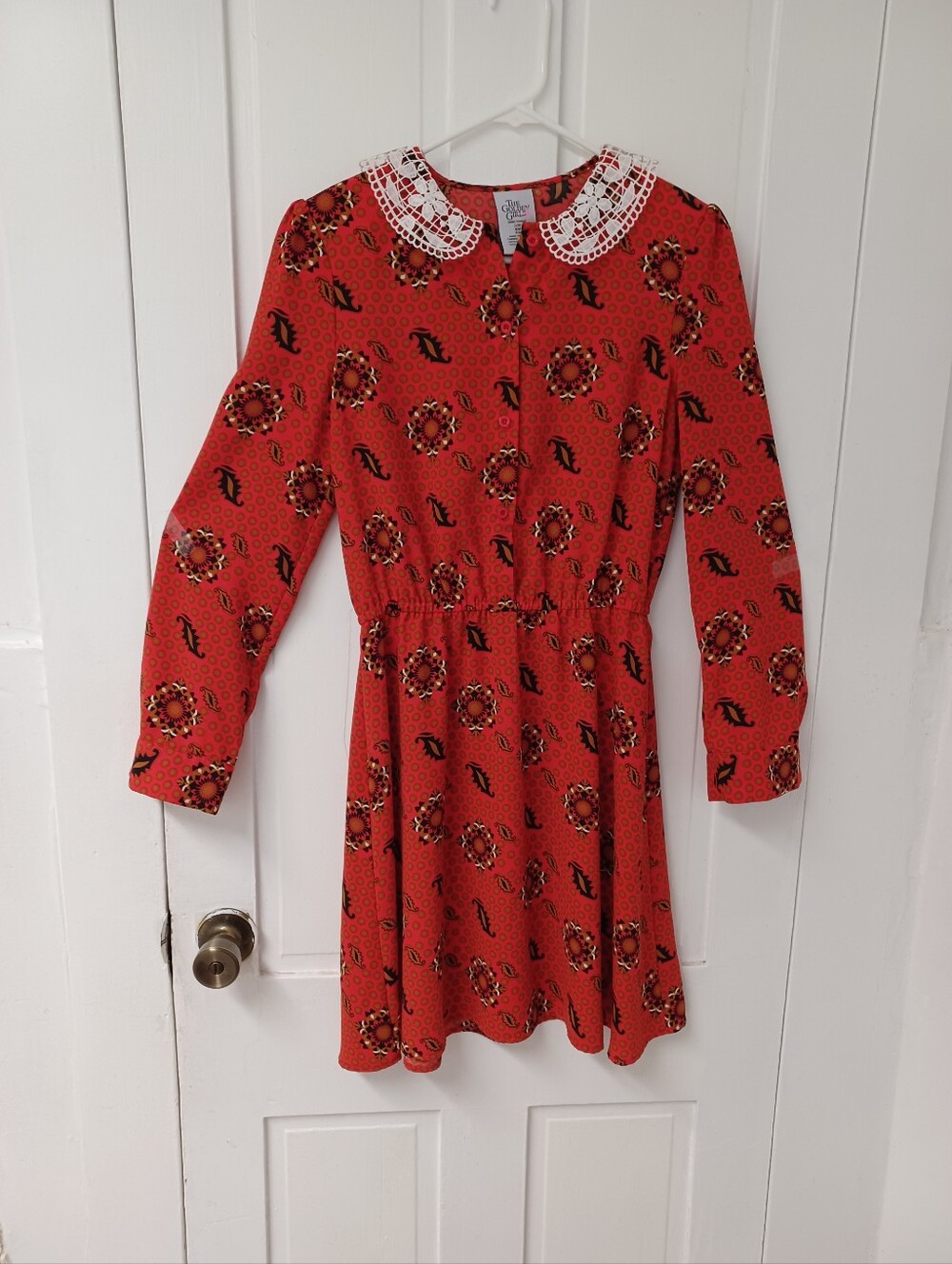 The Golden Girls'  Sofia Red Printed Dress with Lace Collar Costume